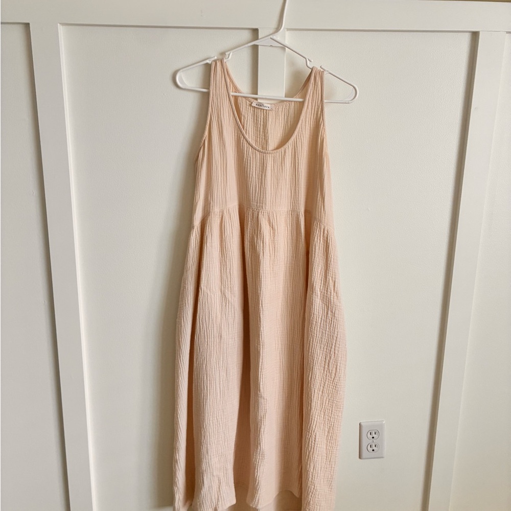 Neuflora dress